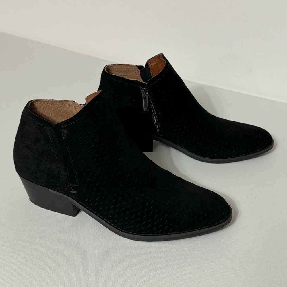 Lucky Brand Fabiana Black Ankle Boots 9.5M